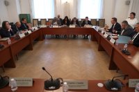 На първо четене: Парламентът може да поеме контрола върху охраната от НСО