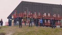 Гренландия отбелязва националния си празник в епицентъра на геополитически битки