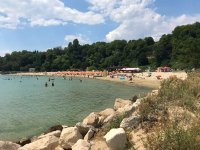 Regional Health Inspectorate Recommends Temporary Swimming Ban at Officers&rsquo; Beach in Varna