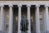 САЩ удължиха срока за купувачите на международните активи на "Лукойл" до 25 юли
