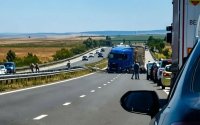 Тежка катастрофа с трима загинали: Автомагистрала "Тракия" е затворена в двете посоки