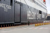 По-евтини билети за фериботите в Гърция