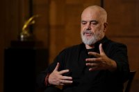 Нови критики срещу албанския премиер Еди Рама