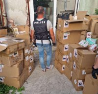 Разбиха склад с 50 000 вейпа без бандерол