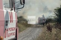 Пожар избухна край Слънчев бряг (СНИМКИ)