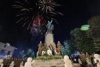 НА ЖИВО: Тържествена заря по повод 189 години от рождението на Васил Левски