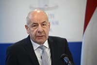 Мандатът на унгарския президент Тамаш Шуйок изтича в полунощ