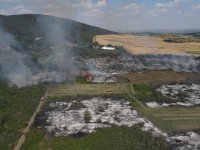 Пожарът край Стара Загора е овладян, екипи дежуриха през нощта