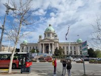 Сръбският парламент ще разгледа вот на недоверие към правителството в понеделник