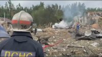 Най-малко 15 души загинаха при нови руски удари срещу Украйна