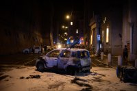 Протести и размирици в Италия след смъртта на мъж по време на арест