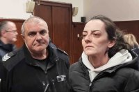 2 години и 4 месеца затвор за полицайка след опит за контрабанда на 2 кг кокаин през &bdquo;Капитан Андреево&ldquo;