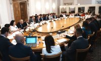 На бюджетната комисия в НС: Новият начин за определяне на трудовия стаж почасово ще влезе в сила от Нова година