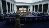 Tension in Parliament Over the Government's Foreign Policy