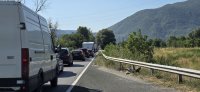 Засилен трафик към Гърция: Катастрофа между два камиона затрудни движението през Кресненското дефиле