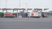 Bulgarian 112 Operators Rescue Bulgarian Drivers in France in a Midnight Ordeal with Migrants Attempting to Climb Their Lorries