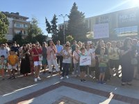 Протест в Горна Оряховица в подкрепа на кмета заради поисканото прекратяване на мандата му