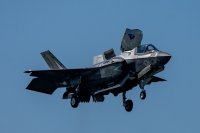 Изтребител F‑35B се разби край авиобаза в Калифорния