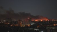 Най-малко 13 жертви на поредните руски удари срещу Украйна