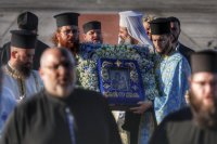 Света Богородица - &bdquo;Хавайска&ldquo;: Патриарх Даниил посрещна тържествено чудотворната икона