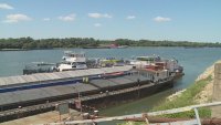 Danube Level near Ruse Falls by Another 2cm, Three Vessels Remain Stranded
