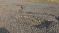 Състоянието на пътищата: От години в Монтанско се правят само частични ремонти