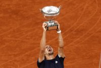 Зверев се класира за Финалите на ATP за девети път в кариерата си
