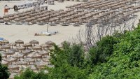 Заради замърсяване на морето затварят временно плаж &bdquo;Изток&ldquo; в Свети Влас