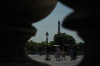Горещите вълни във Франция може да струват до 15 млрд. евро