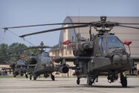 Двама американски войници загинаха при катастрофа на хеликоптер в Тексас