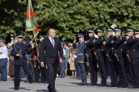 Премиерът към випускниците на ВВВУ &bdquo;Георги Бенковски&ldquo;: Присвояването на офицерско звание е преди всичко отговорност