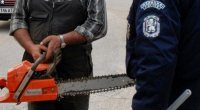 Бракониери заплашиха горски служители в Петрич с моторна резачка