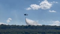 Военен хеликоптер "Кугър" се включи в гасенето на горски пожар във Врачанско
