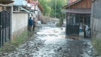 Девет са наводнените след пороя къщи в Пещера, щети има и в Батак и в село Долна Махала