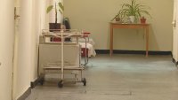 Ще оцелее ли болницата в Сопот? Лекари и местна власт търсят решение