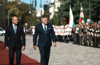 Министър-председателят на Словакия Роберт Фицо пристигна в България