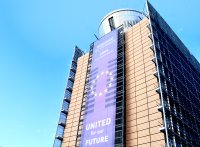 По-строг контрол за ChatGPT в Европейския съюз