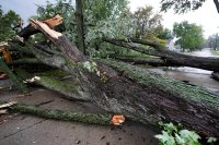 Силни бури и проливни дъждове в Словения, издаден е оранжев код за опасност