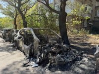 Автомобили горяха в столичните квартали "Лагера" и "Хиподрума" (СНИМКИ)