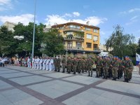 Бургас чества Деня на Съединението (СНИМКИ)