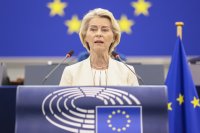 НА ЖИВО: Урсула фон дер Лайен: Състоянието на ЕС е най-силното, но се усеща и като най-несигурното