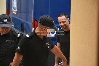 Парични гаранции за обвинени, че отклонявали от унищожаване ментета, заловени на границата