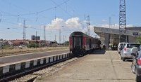 Съмнителен багаж евакуира пътници от влак на гара Сливен