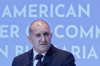 Радев пред Американската камара: Ще се разправяме по най-бруталния начин с всеки опит за корумпиране
