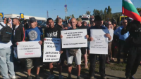 Жители на Несебър и Свети Влас излязоха на протест - искат спешно изграждане на нова пречиствателна станция