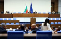 Парламентът реши: Всяко нарушение или заобикаляне на наложени от ЕС санкции ще бъде криминализирано