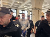 "Защо ми уби детенцето? Добре ли ти е на свобода?": Близките на Евгения настояват за доживотни присъди
