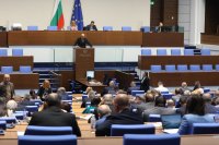 Минималната работна заплата ще се изчислява по нов механизъм, решиха депутатите