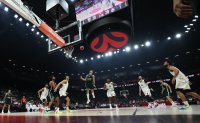 Дубай Баскет се наложи над Реал Мадрид на старта на Евролигата