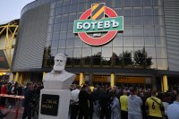 Ботев Пд пусна билетите за мача със Славия на символична цена в памет на президента на клуба Илиян Филипов